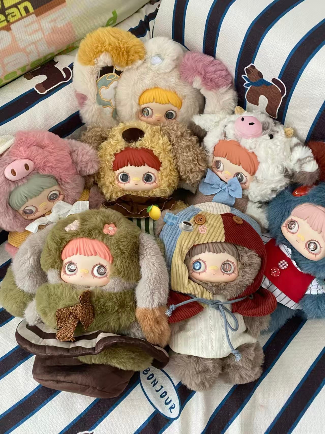 MayMei Paradise Ruins Series Designer Plush Blind Box 33cm – Collectible Plush Doll with Rotating Eyes, Embroidered Ears, 3D Hat, Removable Outfit, Random Blind Box Toy