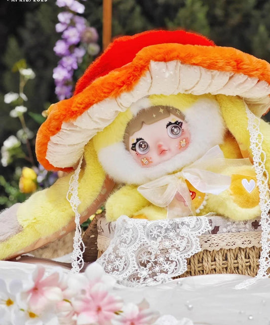 Nommi 400% Mushroom Hat Blind Box