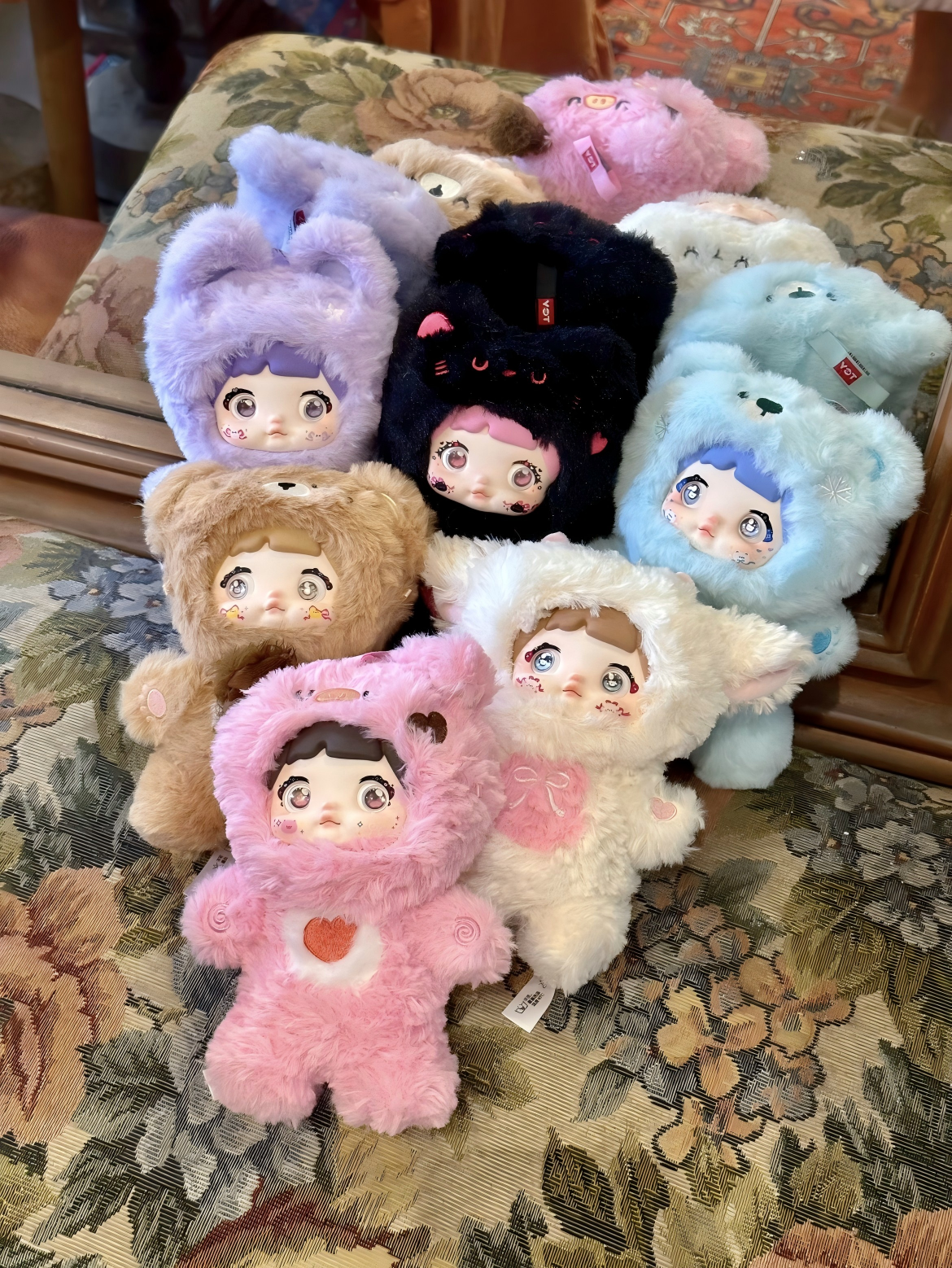 Nomm「Cute Never Closing」系列絨毛盲盒，全部7款，16-18cm，聖誕/生日禮物、收藏或桌面擺飾首選（隨機款）