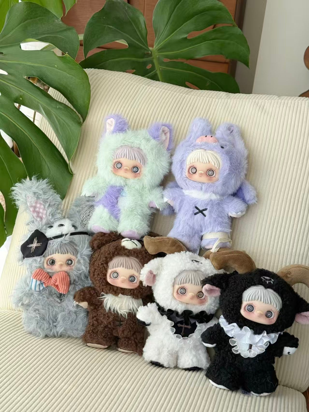 MayMei Dark Forest Plush Blind Box｜7" Articulated Plush Keychain｜Designer Toy Collectible (Random 1)