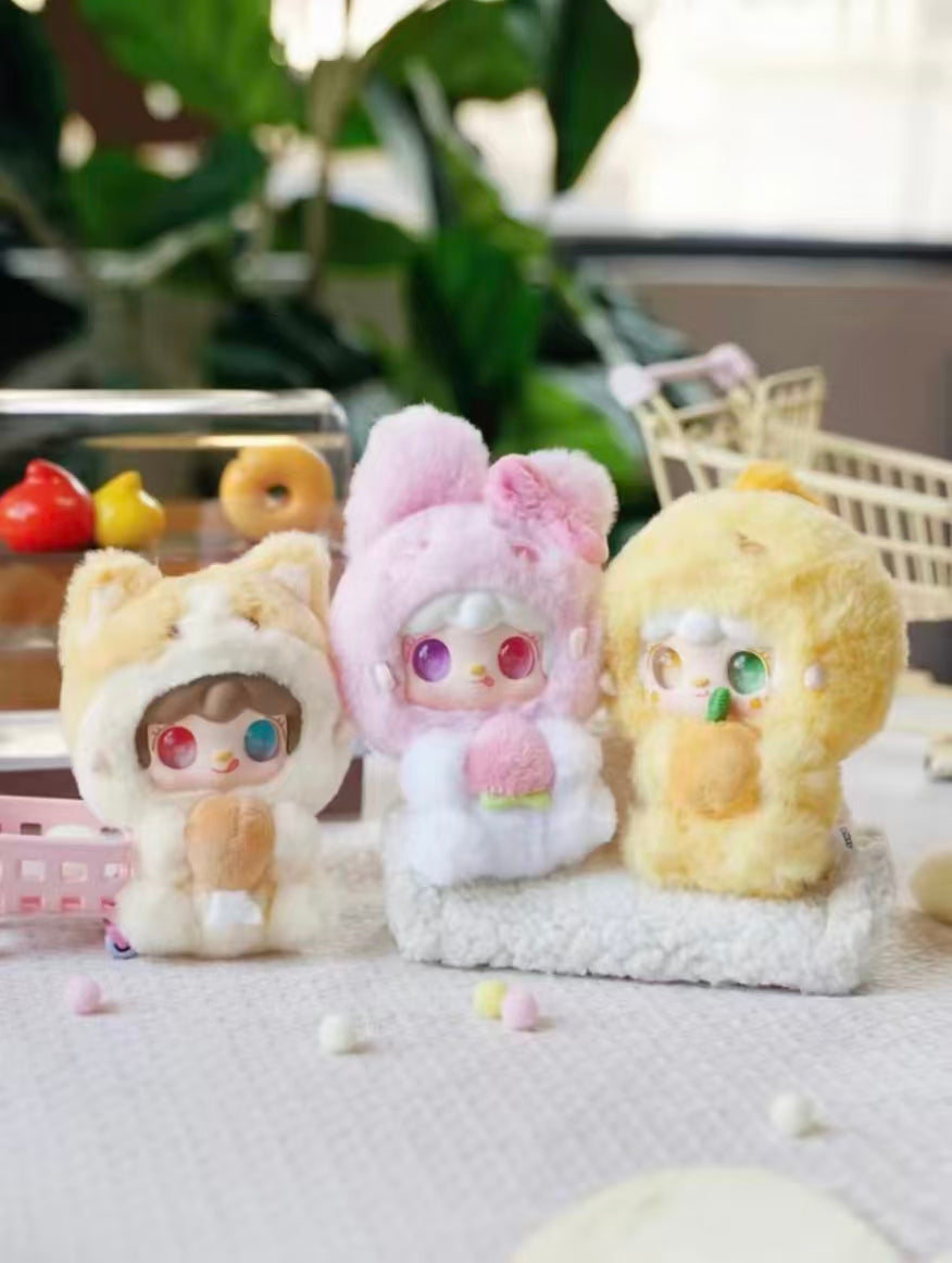 YOOKI Hugging Gourmet Series Blind Box Plush Keychain | Random 2 Pieces | 9 Designs incl. Secret | Scented Mini Plush with Odd-Eye Characters | Approx. 10cm Designer Collectible