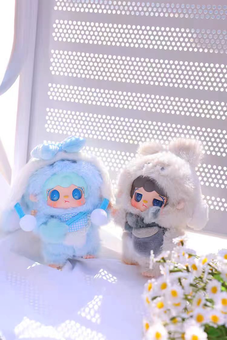 Discover the YOOKI Warm Bunny Series blind box plush keychain. 6
